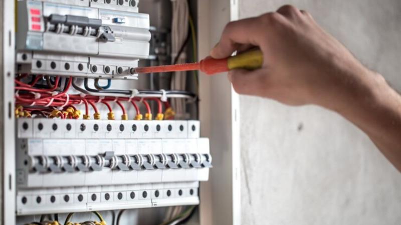 Montagem de Quadro Elétrico Trifásico Simplificada